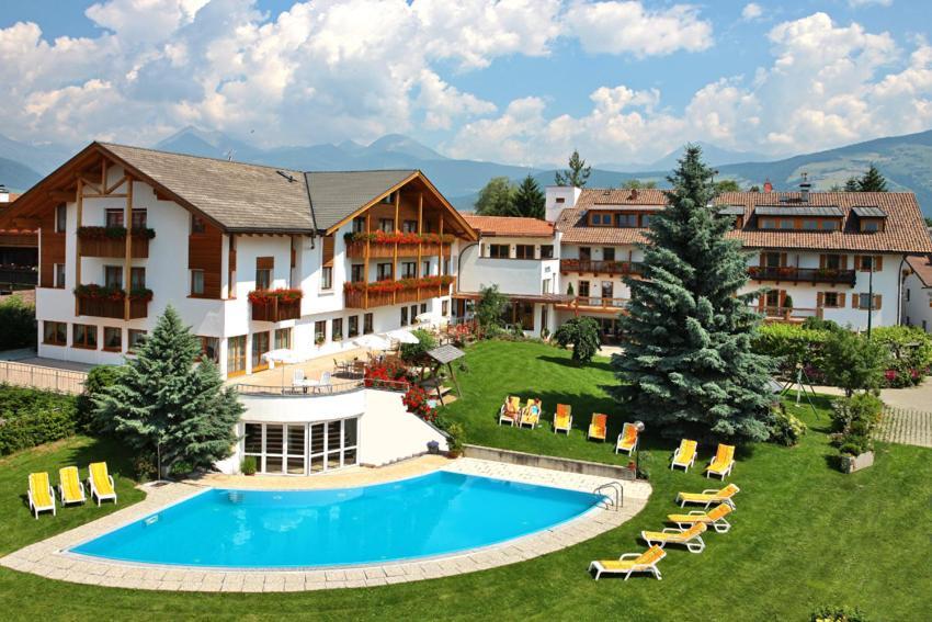 Hotel Langhof Natz-Schabs Esterno foto